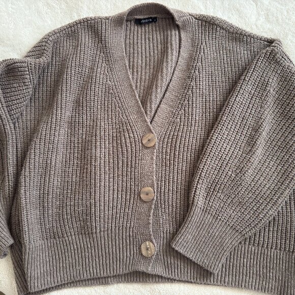 TRENDYOL Chunky Knit Cardigan - Picture 3 of 7